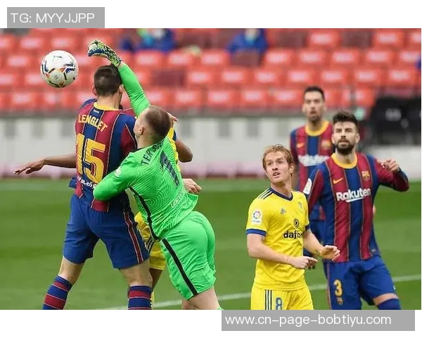 拉奥斯批评阿劳霍送点判罚称离谱双脚跳倒地实属罕见