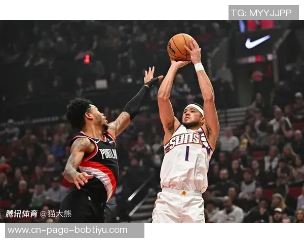 布克称赞布伦森为联盟最难防守球员之一灵活性与得分能力兼具